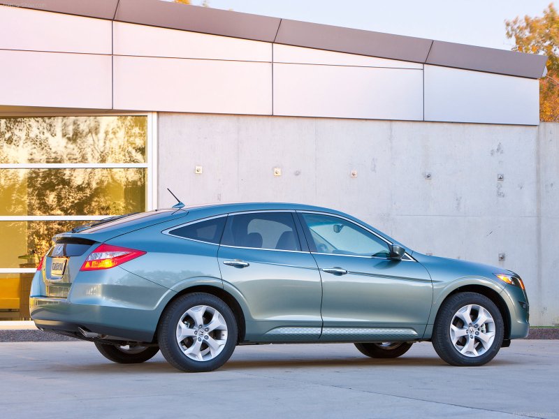 Honda Crosstour 2012