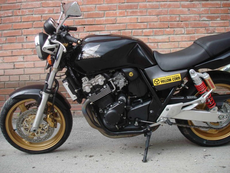 Honda CB 400