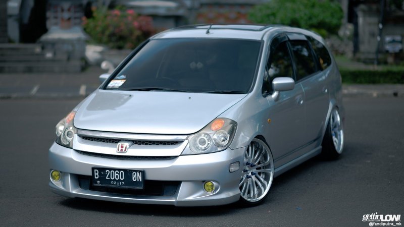 Honda Stream 2004 обвес