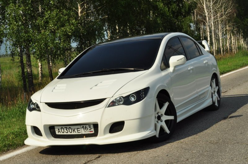 Honda Civic 4d