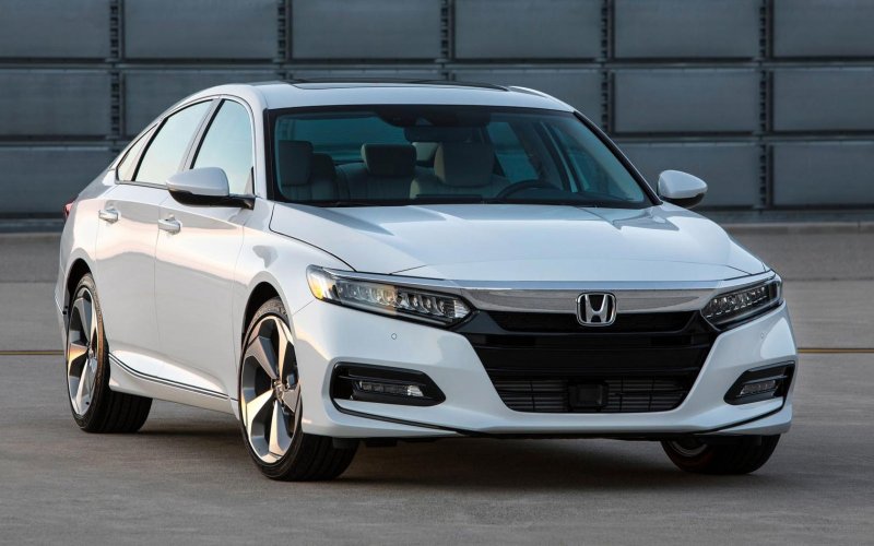 Новая Honda Accord 2018