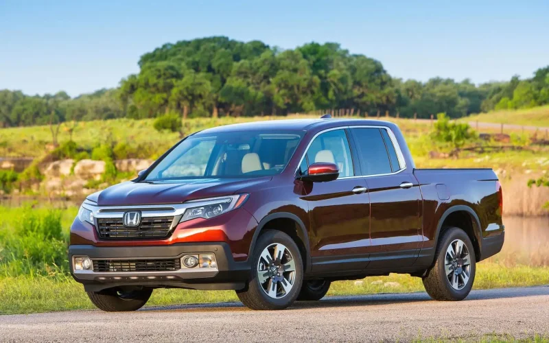 Пикап Honda Ridgeline 2020