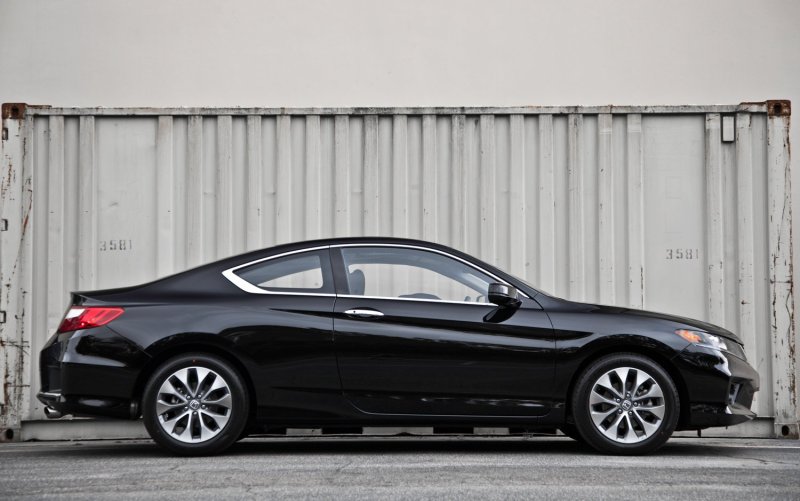 Honda Accord Coupe 2015 черная