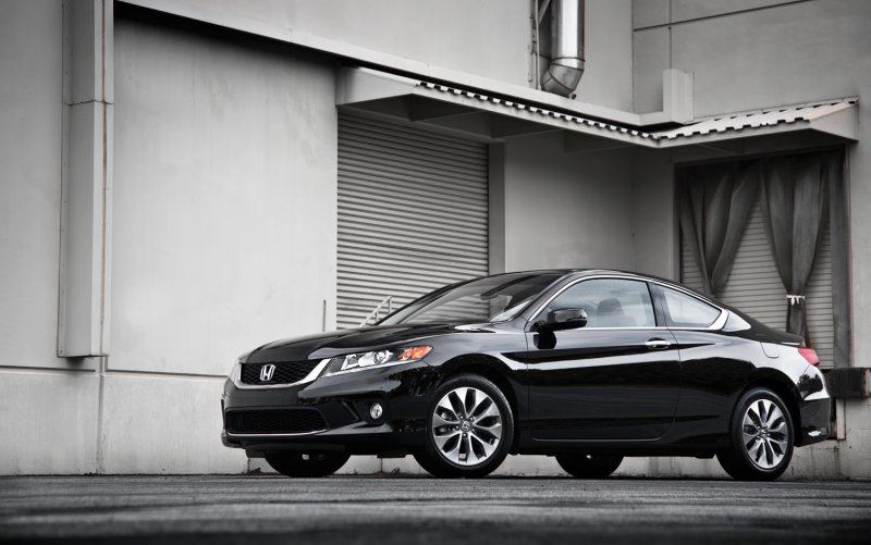 Honda Accord 2013 черная