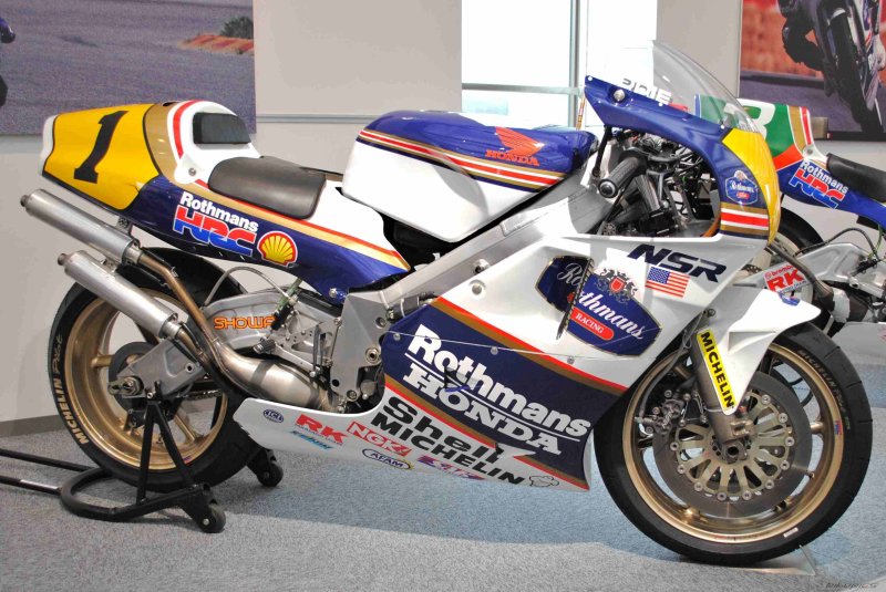 Honda nsr500 2001