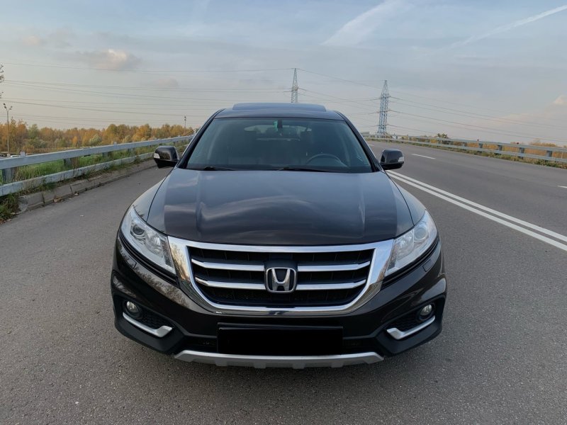 Honda Accord Crosstour 2020