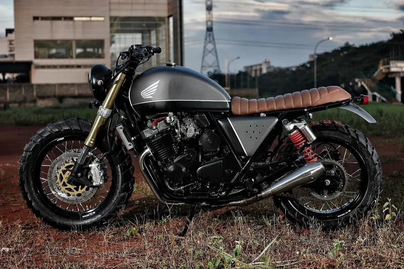 Honda CB 400 Cafe Racer