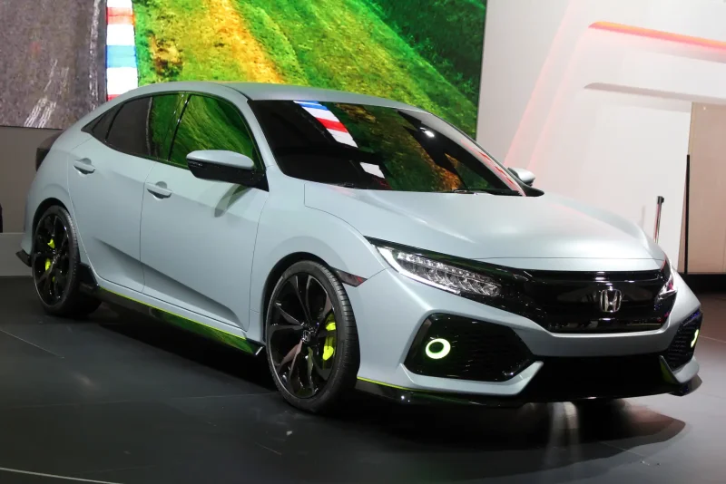 Honda Civic 2016 хэтчбек