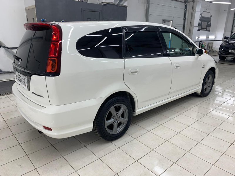 Honda Stream 2001 rn3?