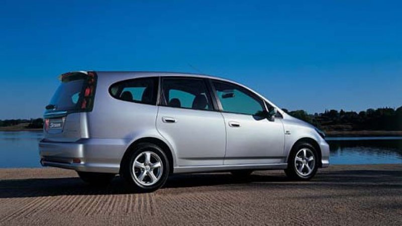 Honda Stream 2017