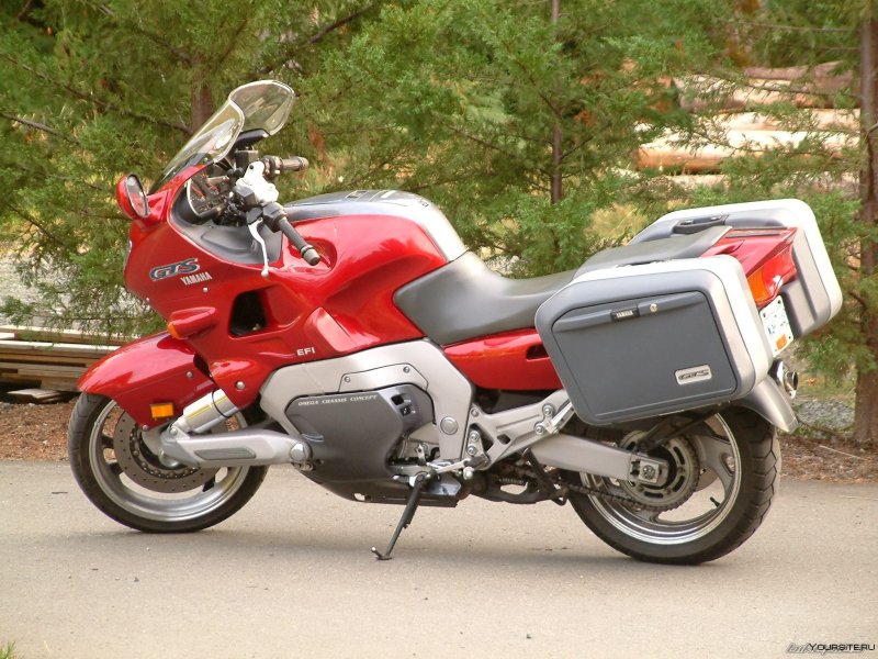 Yamaha GTS 1000