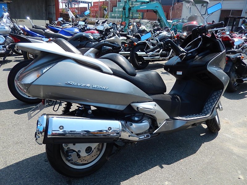 Honda Silver Wing 600