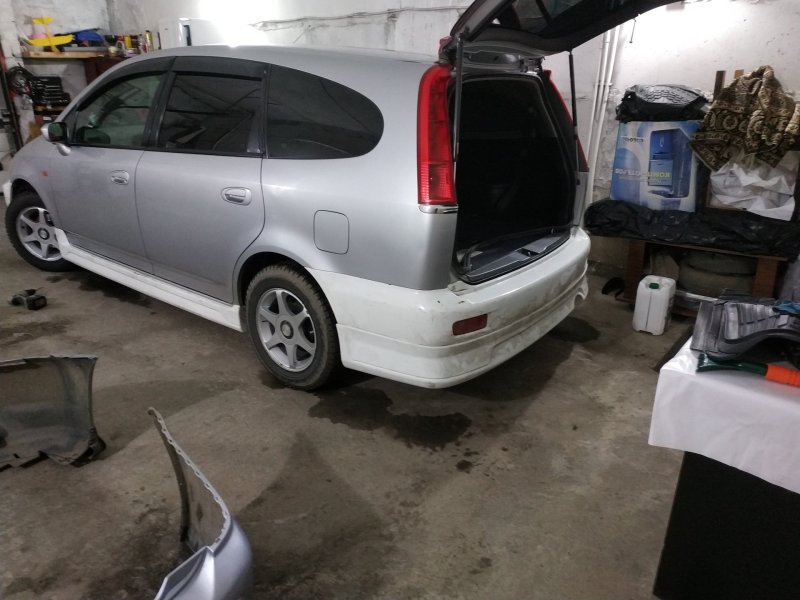 Honda Stream 2002 1.7