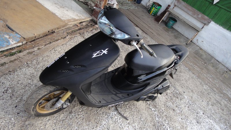 Honda super Dio ZX af28