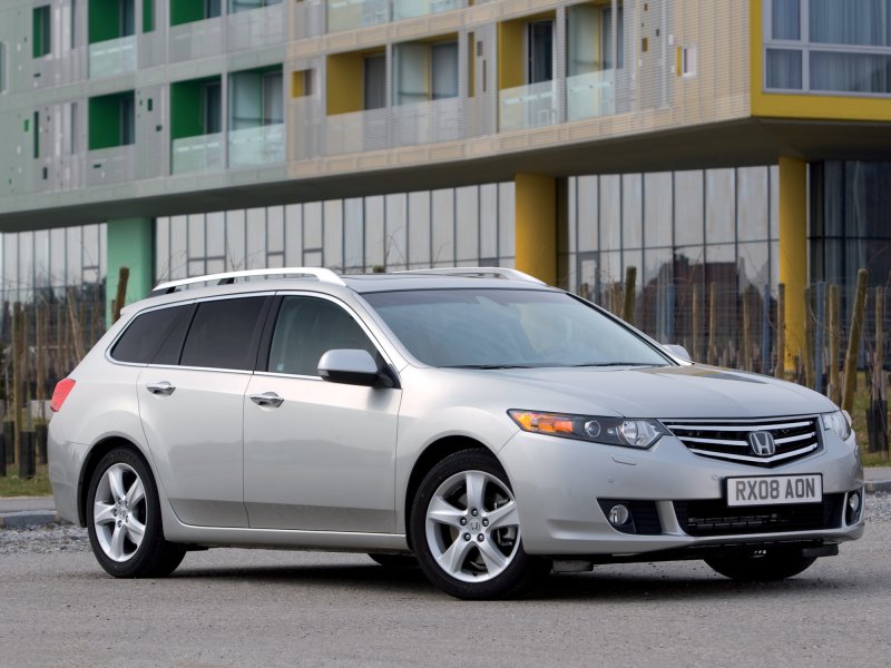 Honda Accord универсал 2011