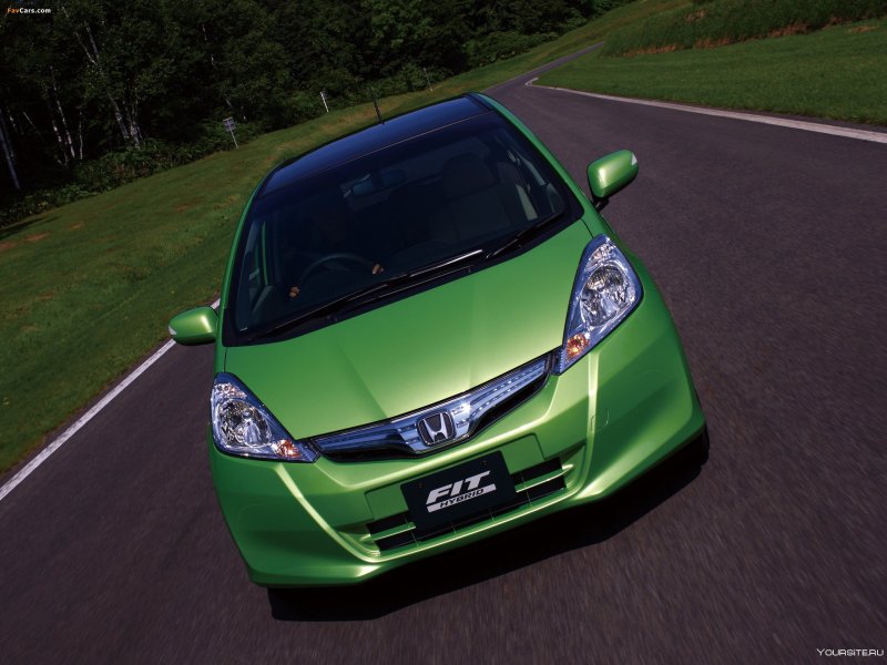 Honda Fit Hybrid 2011