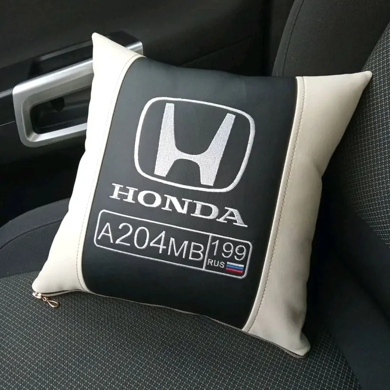 Подушка в машину с логотипом