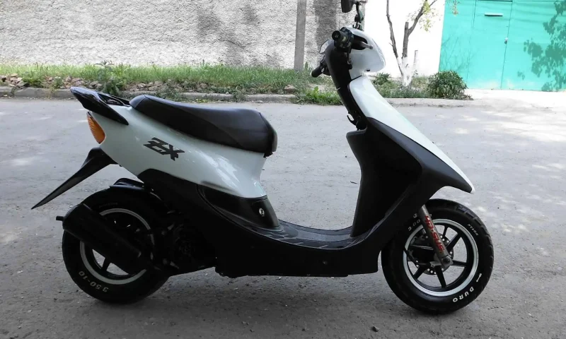 Красивая Honda Dio 35zx