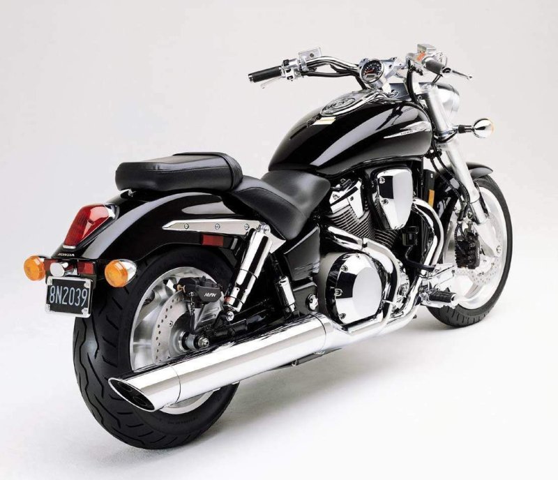 Honda VTX 1800 круизер