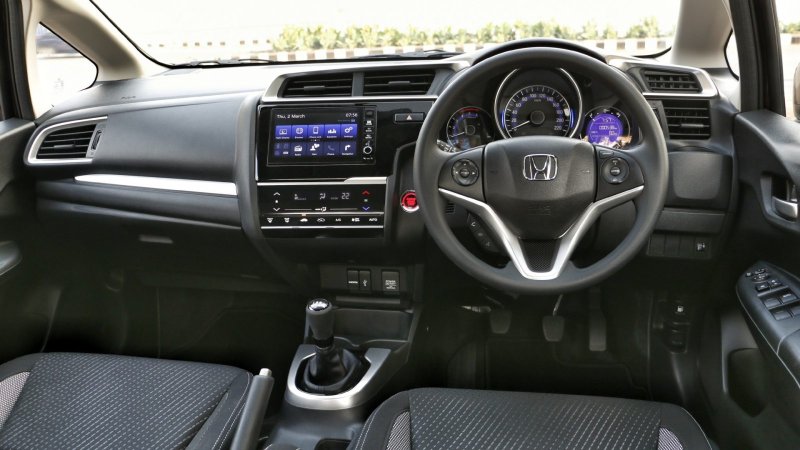 Honda WRV ex 2018 Interior
