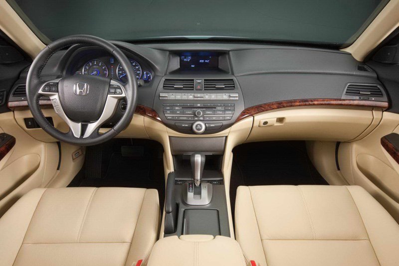 Honda Accord Crosstour 2011