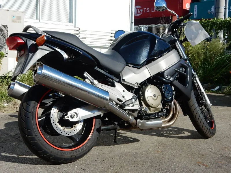 Honda x11 мотоциклы Honda