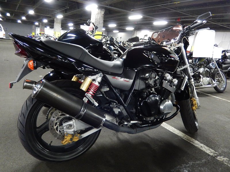 Honda cb400sf VTEC 2