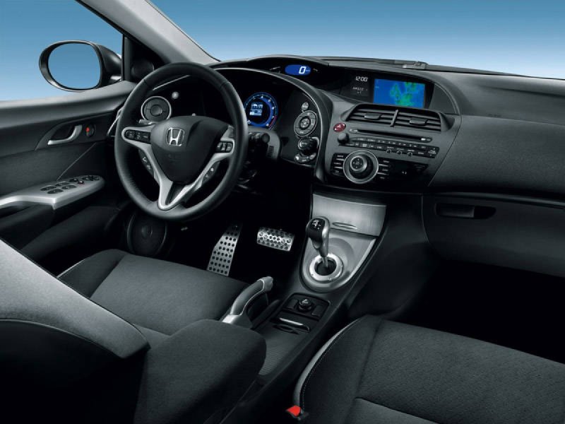 Honda Civic 5d салон