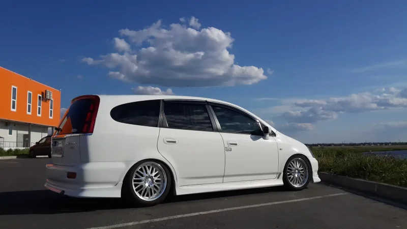 Honda Stream 2001 Tuning