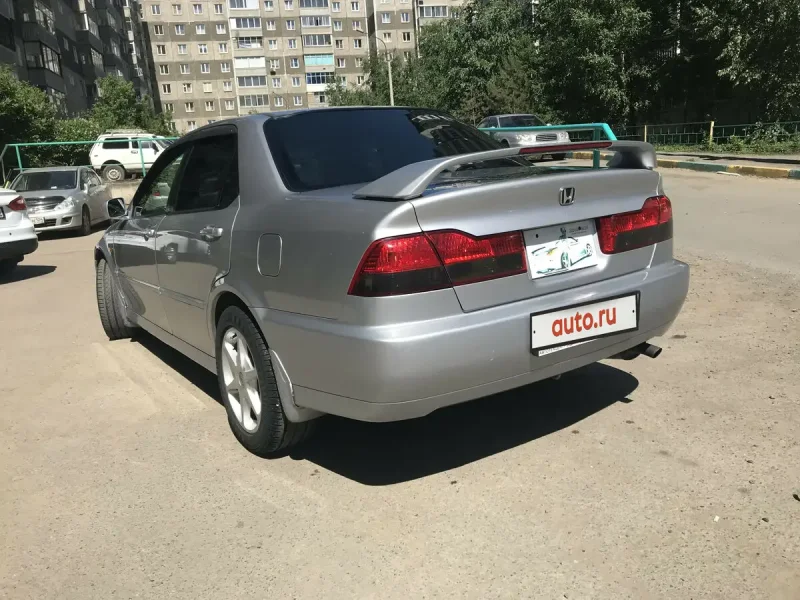 Хонда Аккорд 6 2001