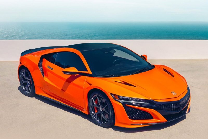 Спорткары Acura NSX