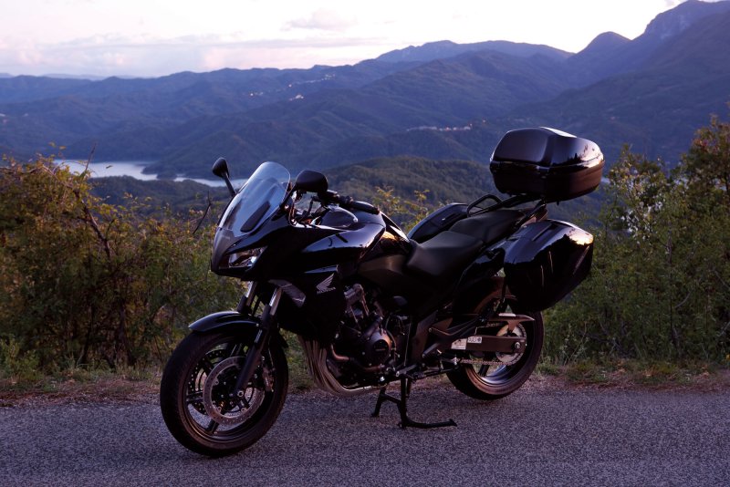 Мотоцикл Хонда CBF 1000 2005-2020