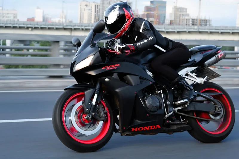 Мотоцикл Honda CBR 600
