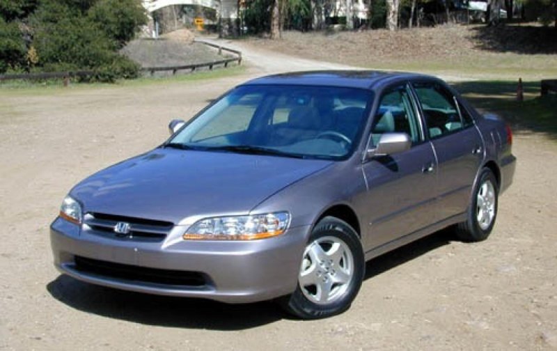 Volkswagen Accord 2002