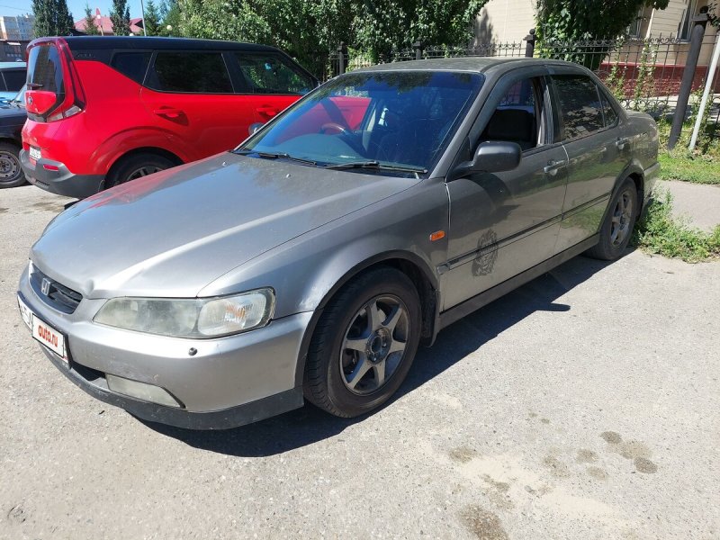 Honda Accord 98