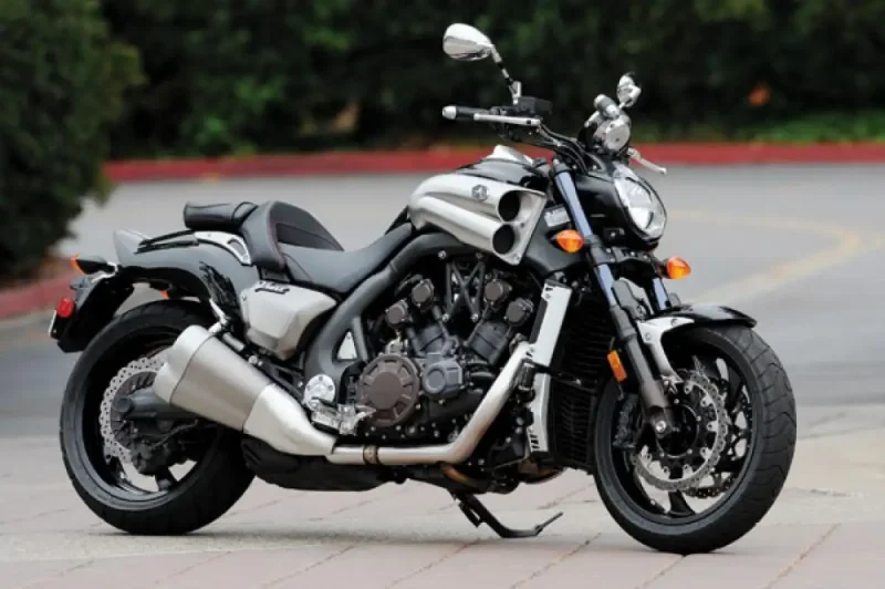 Yamaha v Max 2009