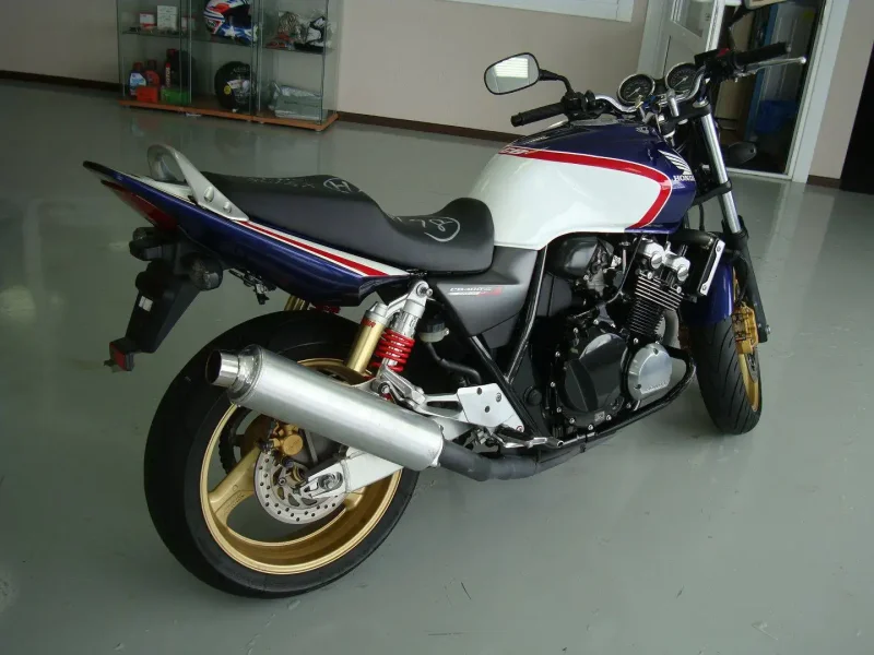 Honda CB 400 VTEC