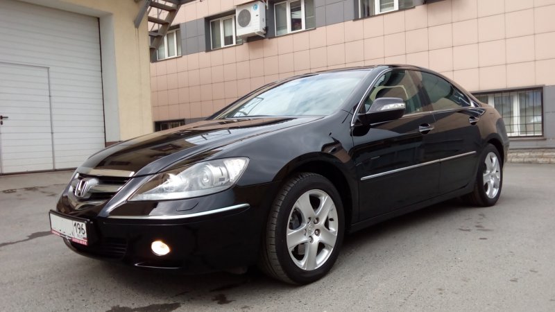 Honda Legend 1