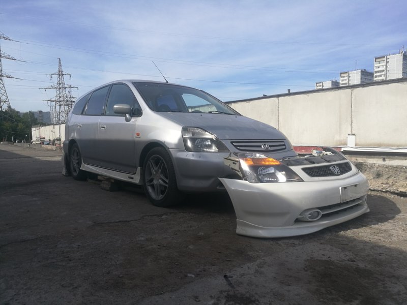 Honda Stream 2001 rn3?