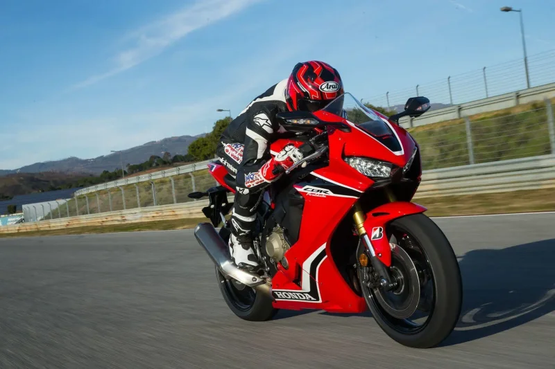 Honda Fireblade 1000 RR 2020