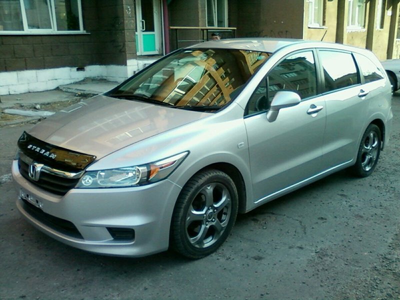 Honda Stream 2020