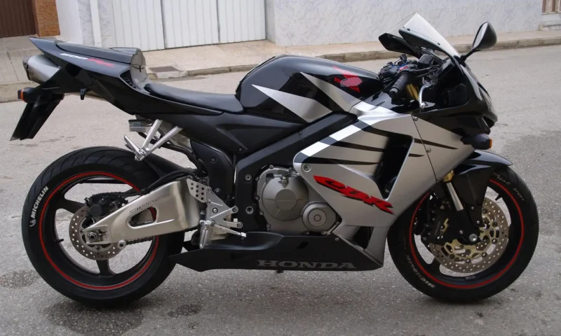 Honda cbr600