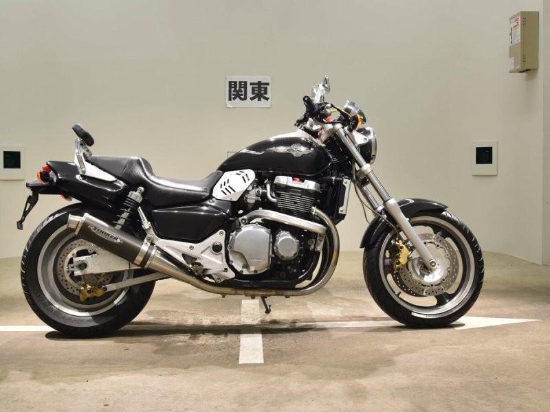 Мотоцикл Honda x4