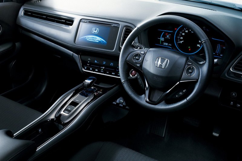 Honda Vezel 2017 салон