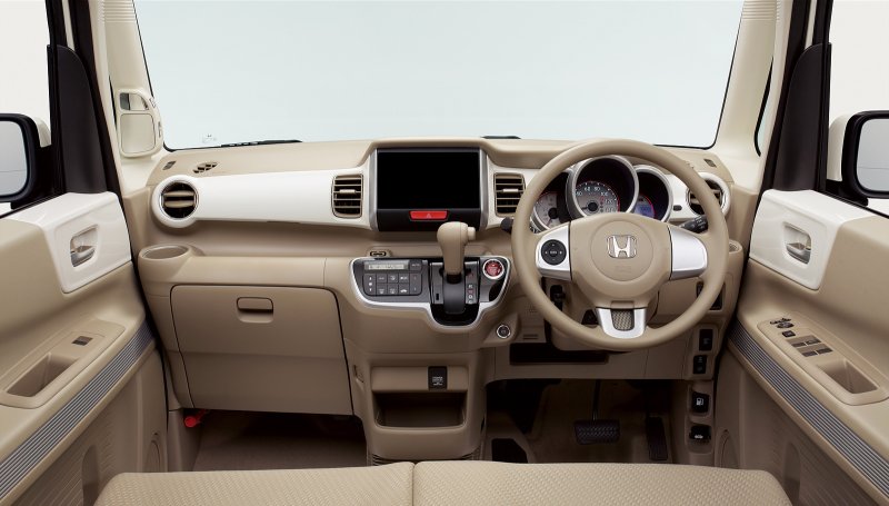 Honda n-WGN Interior