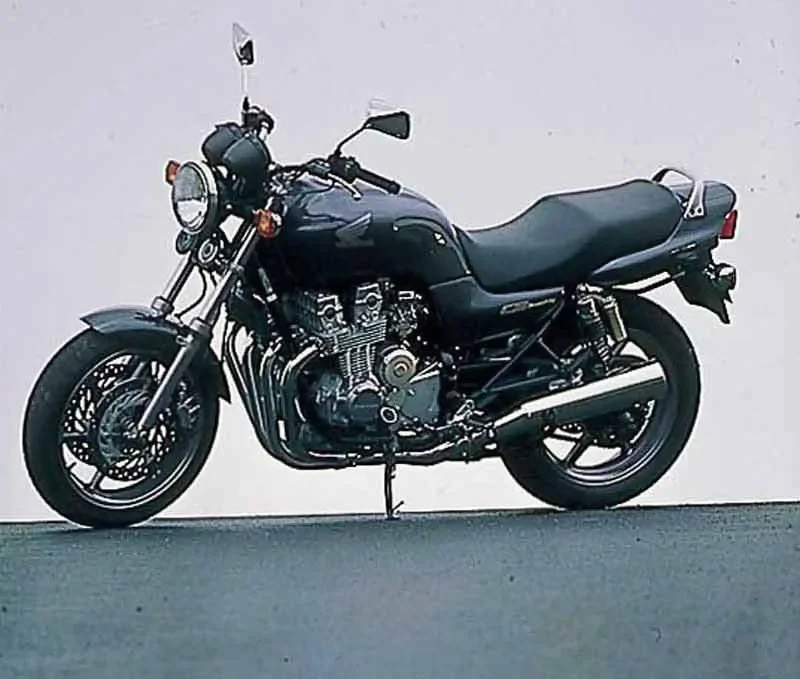 Honda CB 750 f2 Seven Fifty