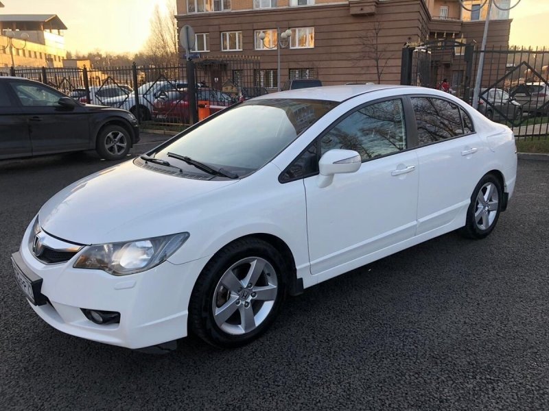 Honda Civic 2010 седан