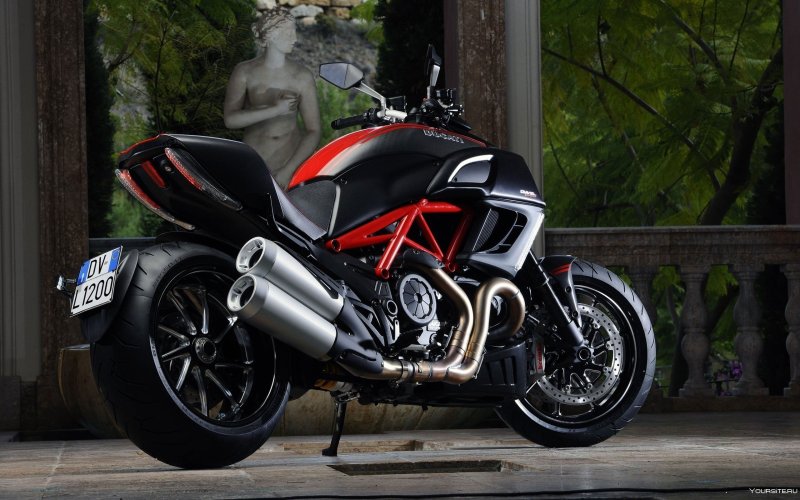 Ducati x Diavel s 2022