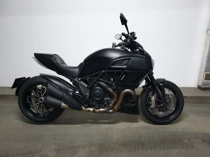 Diavel v4