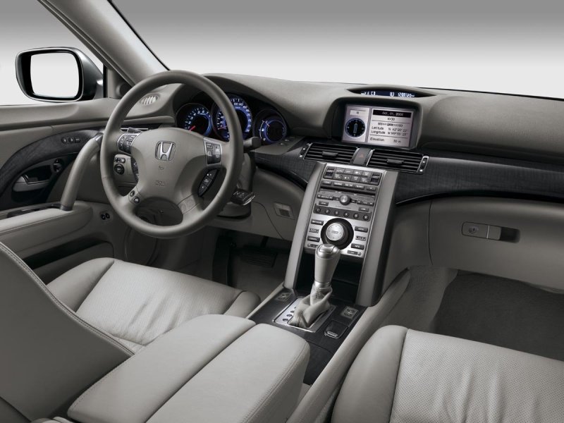 Honda Legend 2010